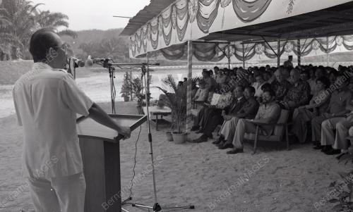 TENGKU RAZALEIGH HAMZAH