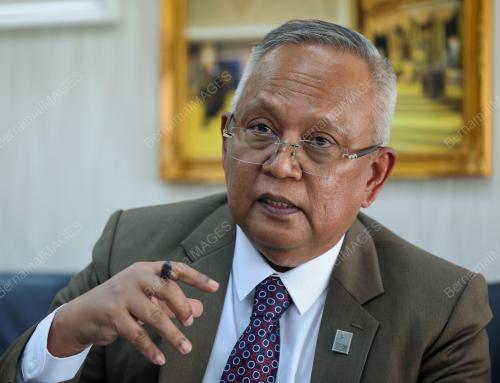 DATUK AR AZMAN MD HASHIM