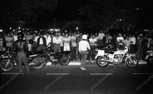 KL03_06102015_LUMBA_HARAM