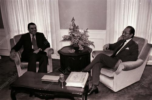 TENGKU TAN SRI RAZALEIGH HAMZAH