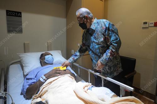TAN SRI ANNUAR MUSA