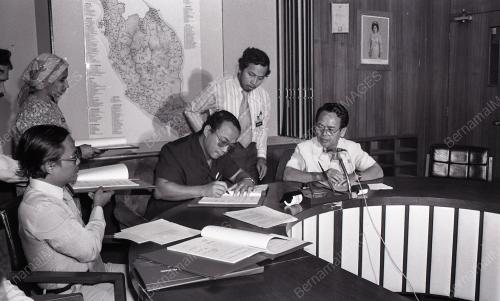 LEMBAGA PERTUBUHAN PELADANG