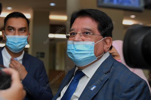 DATUK SERI TENGKU ADNAN TENGKU MANSOR 