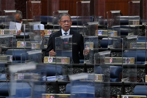 DATUK SERI MUSTAPA MOHAMED