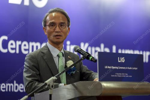 YEO SEUNG BAE
