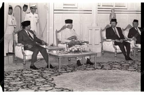 Agong Mengadap YDP Melaka