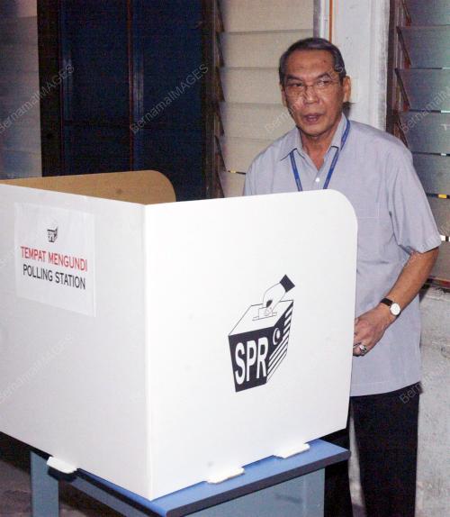 PILIHAN RAYA UMUM (PRU) KE-12