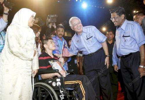 MOHD NAJIB TUN ABDUL RAZAK