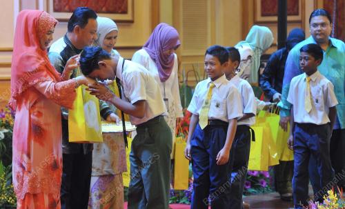 KL03_08062015_PERMAISURI