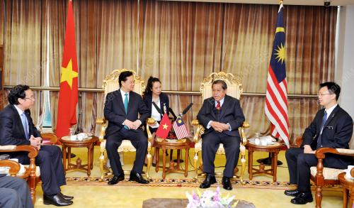 KL03_08082015_PARLIMEN_VIETNAM
