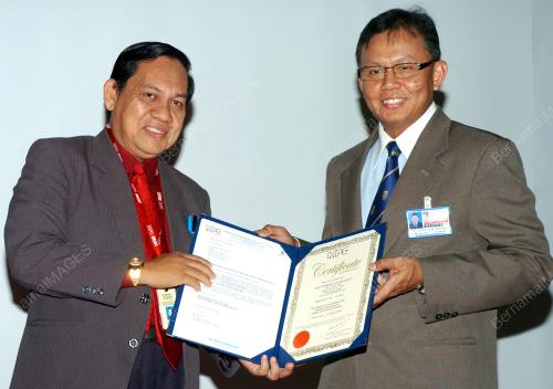 PROF LOKMAN SAIM