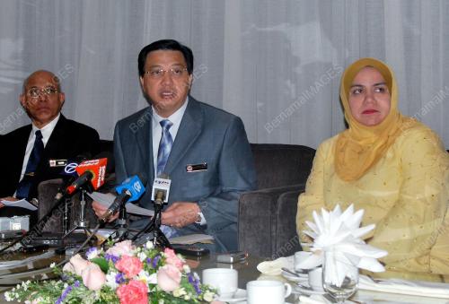 LIOW TIONG LAI