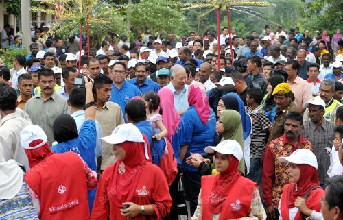 DATUK SERI MOHD NAJIB TUN ABDUL RAZAK