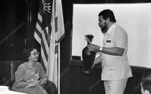 KL03_09032015_KARYANEKA
