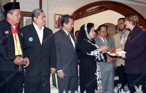 ROSMAH MANSOR
