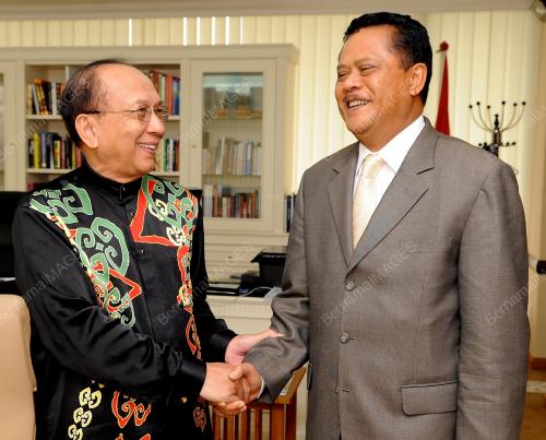 DATUK SERI DR RAIS YATIM