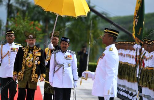KL03_09092017_AGONG