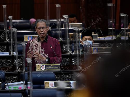 DATUK SERI MUSTAPA MOHAMED