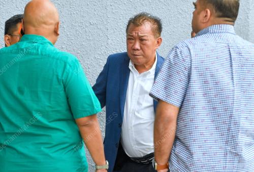 DATUK SERI BUNG MOKHTAR