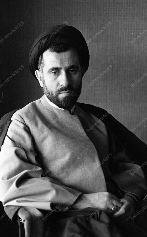 Pemimpin Iran sidang media