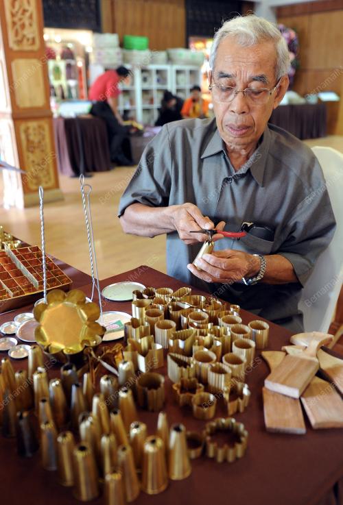 KL03_10082012_ACUAN_KUIH