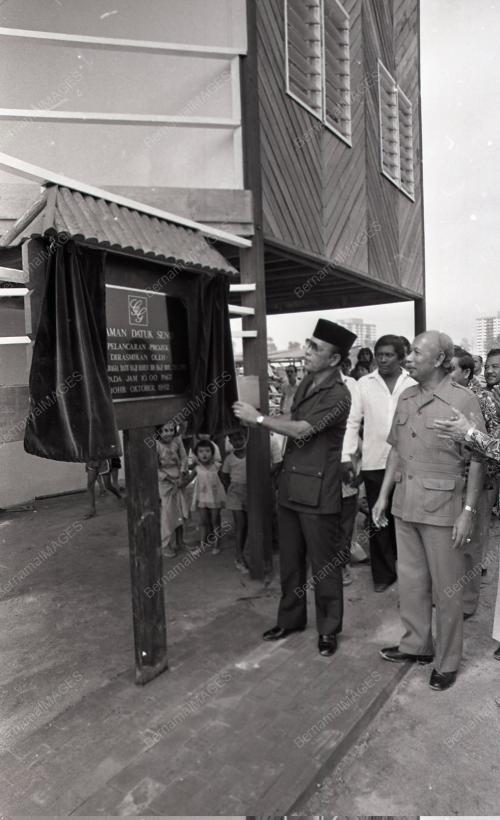 HARUN IDRIS