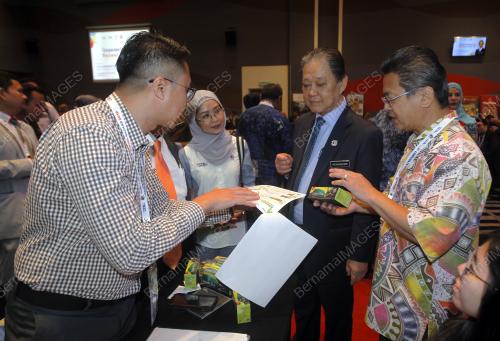 KL03_10102019_TOURISM_BN201910053403