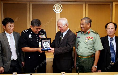 KL03_11042013_KEBAJIKAN