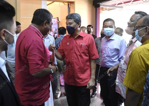 DATUK SERI MOHAMAD HASAN