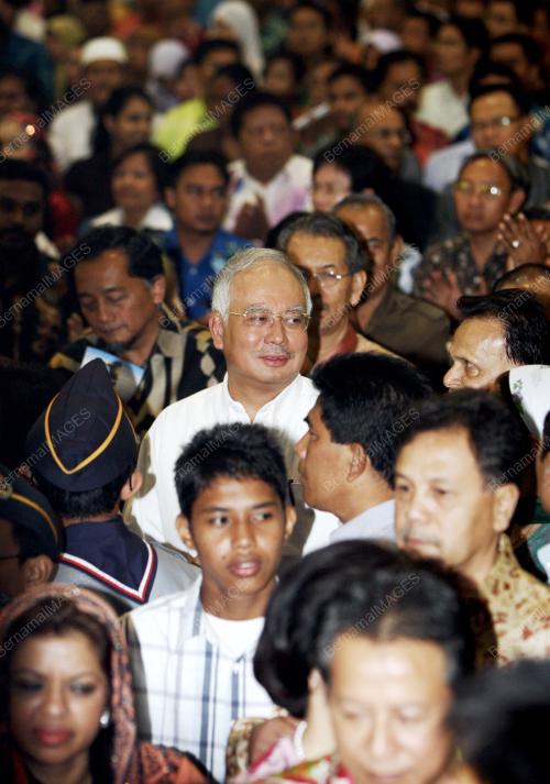 MOHD NAJIB TUN ABDUL RAZAK
