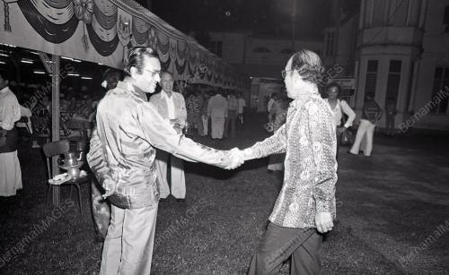 DR. MAHATHIR MOHAMAD