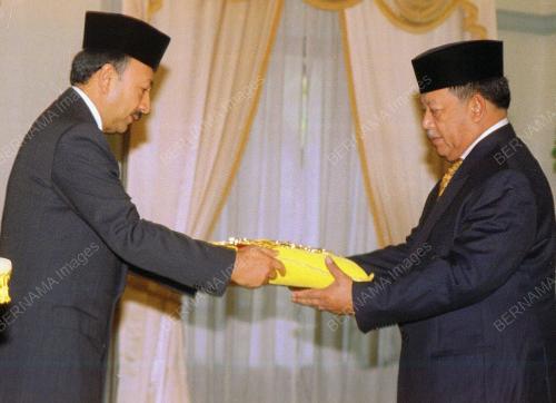 KL03_11122001_DARJAH_KERABAT