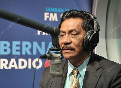 KL03_11122014_RADIO24