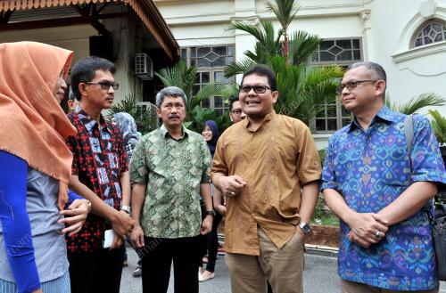 KL03_11122016_INDONESIA