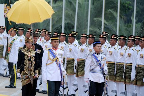 KL03_12032012_AGONG