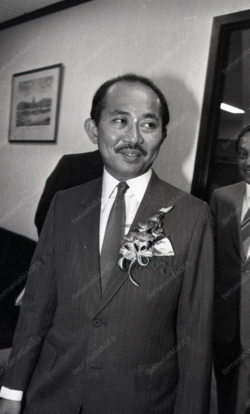 TENGKU RAZALEIGH HAMZAH