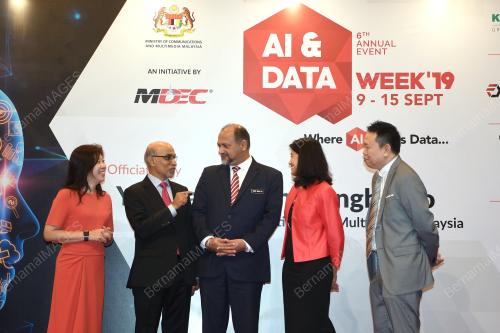KL03_12092019_NEXTBIGTECH_BN201909040000