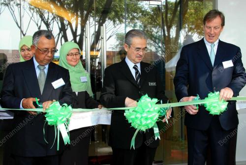 ABDULLAH AHMAD BADAWI