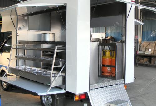 KARAVAN