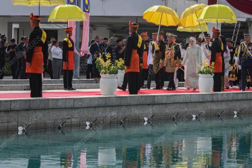 AL-SULTAN ABDULLAH RI'AYATUDDIN AL-MUSTAFA BILLAH SHAH