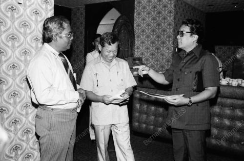 CHONG HON NYAN