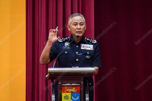 TAN SRI ACRYl SANI ABDULLAH SANI