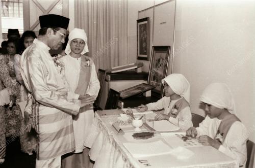 DATO' SERI DR. MAHATHIR BIN MOHAMAD