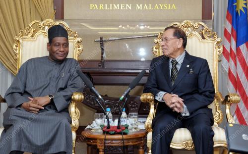 KL03_13092012_NIGERIA