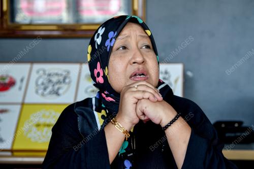 SURAYA RAZAK