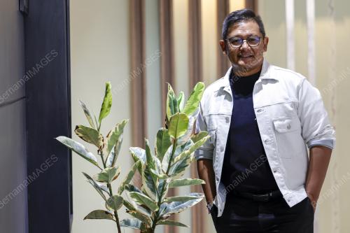 SHARIZAN BORHAN