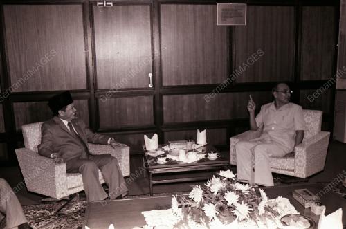 DATUK SERI HUSSEIN ONN