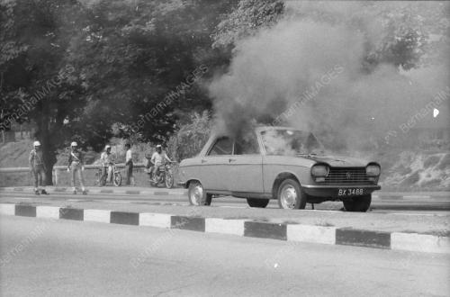 KERETA TERBAKAR