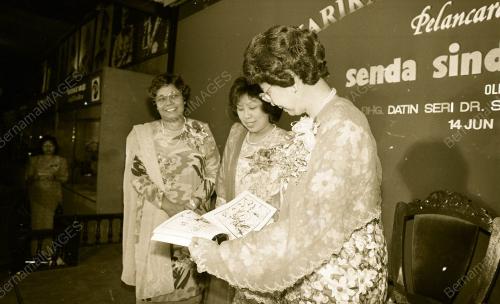 KL03_140690_RASMI_BUKU