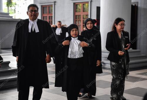TUN TENGKU MAIMUN TUAN MAN